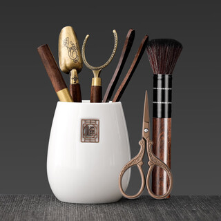 Tang feng tea ceremony six gentlemen set, mutton fat jade porcelain tea ceremony tube, tea clips, tea spoons, tea knives, tea sets, tea accessories, mutton fat jade skylight tea ceremony tube + pin sheng + titanium scissors