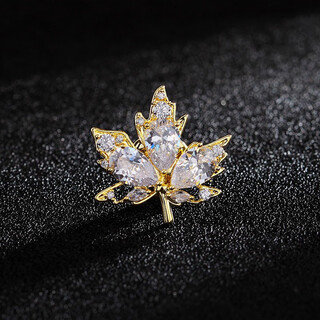 Woug gold store style light luxury maple leaf brooch men's corsage suit pin crystal badge simple and elegant white zircon one