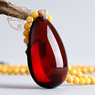 Qiongque pavilion beeswax pendant original stone blood amber water drop sweater chain natural amber pendant beeswax necklace men's and women's clavicle chain