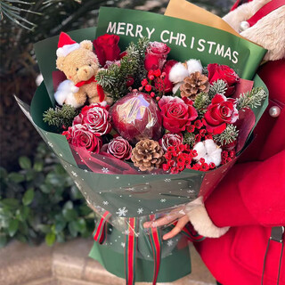 Flower love christmas eve gift for girlfriend, wife and bestie. apple and snow bouquet gift. delivered in the same city. heart-warming and high-end. apple, rose, bear, cotton, christmas eve christmas bouquet. delivered to home in the same city - date available