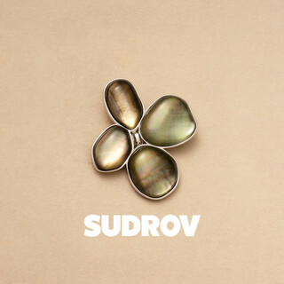 Sujue sudrov new seawater shell dark gray lilac brooch chinese valentine's day birthday gift black and gray lilac brooch