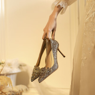 Pointed toe high heels, women's stiletto french wedding shoes, high-end xiuhe wedding dress annual meeting single shoes, temperament rhinestones, gold 4 cm 33