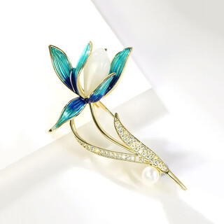 Quamer light luxury imitation hotan magnolia brooch high-end women's pearl brooch temperament corsage new style golden green magnolia flower