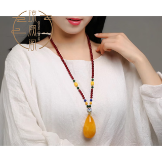 Qiongque pavilion beeswax pendant amber raw stone chicken fat yellow honey water drop square brand blood amber sweater necklace for men and women beeswax water drop c bead chain style
