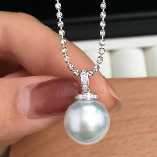 Dl 1998 australian white pearl pendant buckle single large silver necklace for women simple and versatile clavicle chain sweater chain buckle australian white cold light pearl pendant shell beads 12mm