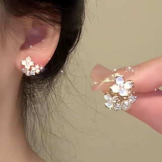 Xingluo xueluo gardenia pure white flower ear clips for women without piercing earrings for women sweet temperament painless mosquito coil ear clips a pair of mosquito coil ear clips (without pierced ears)
