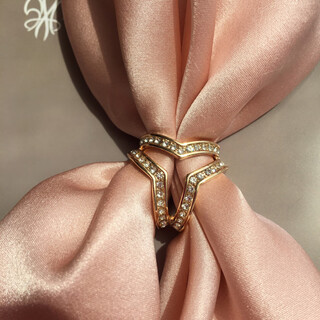 Woug exquisite rhinestone silk scarf buckle, pearl scarf buckle, anti-snag decorative shawl bow buckle, rhinestone y-shaped buckle