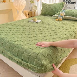 Frangomo milk velvet fitted sheet single piece coral velvet thickened bedspread 2023 winter plus velvet mattress protector sheet set checkerboard-green velvet thickened comfortable fitted sheet three-piece set 200x220cm fitted sheet + pillowcase