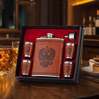 Snake small wine bottle 304 stainless steel carry-on flat wine bottle portable half jin jin equals 0.5 kg, holds 1 jin jin equals 0.5 kg, liquor mini outdoor, 1 jin jin equals 0.5 kg, double-headed eagle gift box 500ml style