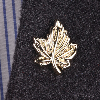 Lieshang goldene ahornblatt-manschettenknöpfe für herren, anzug, mantel, korsage, anzugjacke, modische brosche, damen-accessoires, anstecknadel, manschettenknöpfe, goldene ahornblatt-brosche