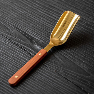Tang feng solid wood tea spoon household high-end kung fu tea tea spoon creative alloy shovel head tea measuring spoon single huali titanium tea spoon