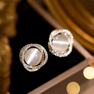 Qmxd high-end non-pierced earrings for women, niche design, simple earrings, women's birthday gift for wife, mosquito coil ear clips without piercings