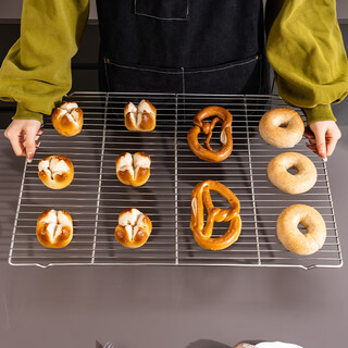 Vinland british stainless steel cooling rack commercial large grid baking bread cake barbecue oven grid sheet 60 40 with feet stainless steel thick cooling rack 60x40