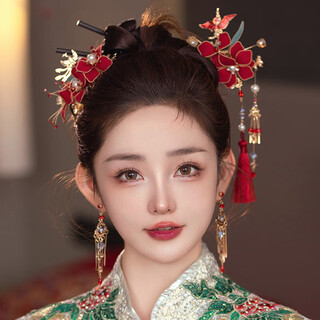 Ancient bridal xiuhe headdress, golden phoenix crown, chinese style wedding costume, tassel hair accessories, showy face, small xiuhe clothing accessories, elegant romantic xiuhe clothing and hair accessories set, ear clip style