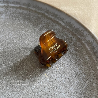 Morning star amber clip women's french acetic acid hair clip high-end shark clip forehead broken hair small hair clip hair accessory caramel color small clip 2.8cm