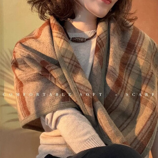 Classic and timeless, wool scarf for women in winter, warm and high-end triangle scarf, shawl and neck scarf, dual-use, gift box, retail price 1699, double 11 to boost sales