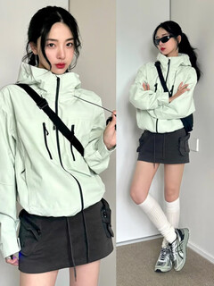 Yingtang jacket women's three-in-one spring and autumn jacket outdoor mountain climbing 2025 new small cycling jacket thick mint green m