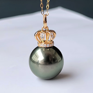 Muqin black and white gold pearl tahitian black pearl pendant 18k gold crown seawater black bead necklace single women's gift