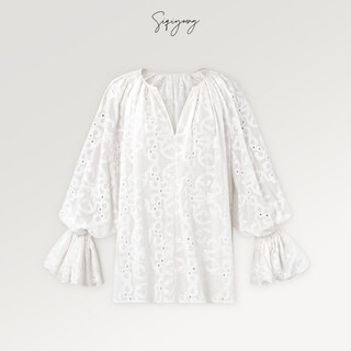 Siqiyoung camellia - hollow three-dimensional embroidery top, embroidered fabric super petal shirt, moonlight white m