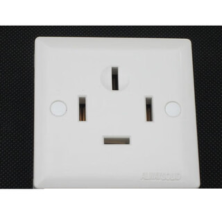 Three-phase four-wire plug and socket 15a 25a high-power socket 380v factory workshop socket yongjian 25a socket type 86