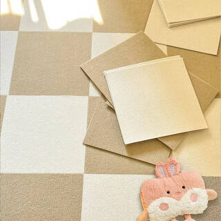 Fantasy splicing carpet glue-free self-adhesive living room bedroom crawling mat no-maintenance bedside fence floor mat off-white + khaki repeated over-adhesive peel off without leaving glue 5050m/piece 1 piece