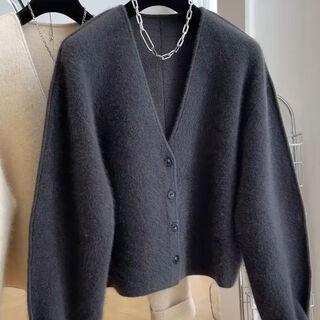 Su yuwei's high-end and super good-looking v-neck knitted cardigan for women in autumn and winter thickened lazy style soft waxy sweater jacket european tops black and gray follow the store - free shipping insurance s