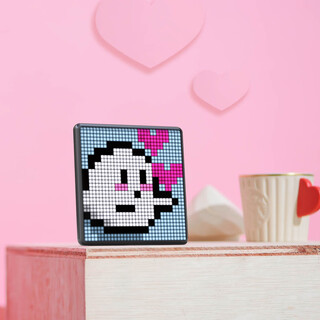 Divoom点音像素屏桌面桌搭装饰时钟电竞摆件潮玩DIY相框动态电脑桌壁画实用拾音氛围科技感男女生日礼物 PIXOO（16x16）