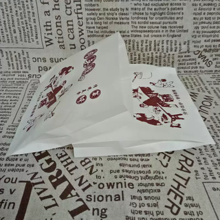 Yusenyi laotongguan bag lingbao bacon steamed meat bun bag paper bag paper bag oil-proof meat bun triangular meat bun steamed bun width 13 sides 2 height 12 middle seal white paper 1000 pieces