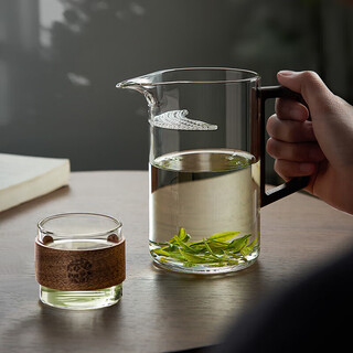 Yipot tea brewing tea cup tea water separation crescent cup filter glass high temperature resistant office teapot one person with one cup and one pot