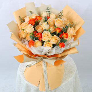 Lingxiang flower express champagne rose bouquet confession send girlfriend and wife birthday gift nationwide delivery 33 champagne rose bouquet i love you