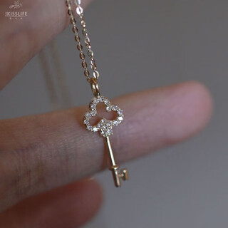 Keshan 9k gold classic versatile key pendant, exquisite inlay, simple style, simple temperament, k gold pendant gift, one pendant/necklace not included