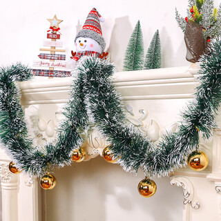 Shicai christmas decorations, color strips, pendants, shopping mall store window latte art, atmosphere scene layout, christmas tree hanging ornaments, gold