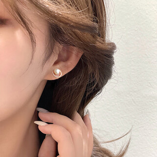 Flash engraved new trendy ear clip silicone painless no piercing women's high-end earrings 2024 earrings earrings female birthday gift white pearl gold earrings