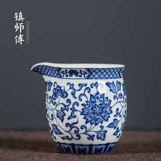 Zhenshifu old pottery clay ceramic fair cup tea filter tea leakage one-piece tea cup tea sea tea divider household kung fu tea set accessories high white clay tangled branch lotus-fair cup simple decoration