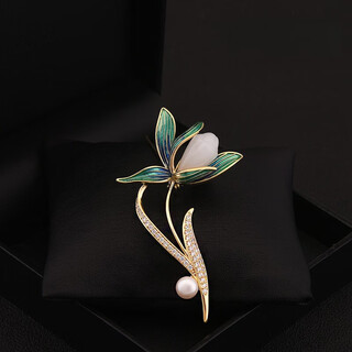 Quamer gold store elegant classical white magnolia brooch high-end women's luxury natural pearl accessories clothes flag gold