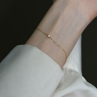 Junbu pure 18k gold au750 real diamond color gold bracelet women's light luxury high-end simple hand jewelry 7 points diamond ready stock