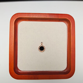 Puli 18k gold pendant necklace double-sided round cake white mother-of-pearl black agate love letter color gold rose gold gold single pendant 18k rose gold-single pendant one side black and one side white