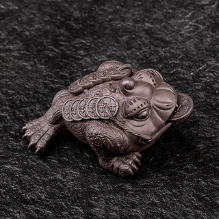 Fat donglai's same tea pet purple sand ink art three-legged golden toad ornaments can support kung fu tea set accessories tea play table decoration three-legged purple sand golden toad
