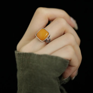 Ya ge french aristocratic beeswax square ring retro style niche old elegant temperament palace style adjustable female ring retro ethnic style ring-opening adjustable