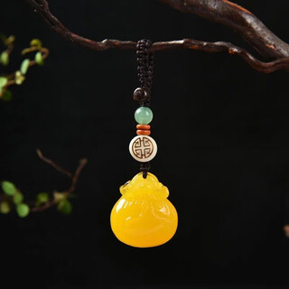Jinhuang jenvorl amber beeswax money bag lucky bag gathering money pendant keychain new versatile pendant birthday gift beeswax chicken oil yellow lucky bag
