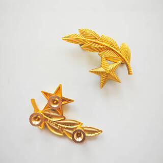 Olive collar flower band stage props collar badge seven large and small collar flower band costume metal old hat emblem logo wheat ear metal large flower 1 pair