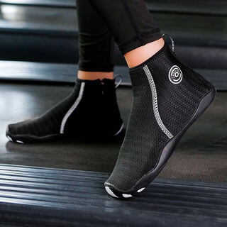 Gphf japanese indoor fitness shoes men's running shoes women's training shoes soft sole silent yoga shoes jump rope treadmill sports shoes black 41