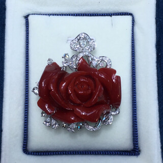 Zhaohao coral pendant three-dimensional rose pendant by famous artist mikawa mingbeng