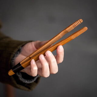 Yipin workshop bamboo hand-tied tea clamp chinese retro anti-scalding bamboo tweezers tea ceremony spare parts tea cup washing clamp bamboo thread-tied tea clip 1