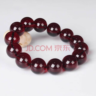 Minol amber water purification is free of impurities, flawless and cracked. the diameter is about 16mm and the weight is about 35.82g.