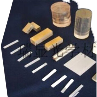 Lithium niobate crystal linbo3 crystal surface acoustic wave saw lithium niobate substrate lithium niobate wafer z-cut double polished 10*10*0.5mm small square wafer