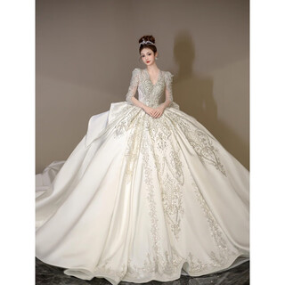 Wutuo wedding dress bridal main yarn satin long-sleeved main 2024 new texture small heavy industry v-neck large size winter trailing style (eight-piece set free) m