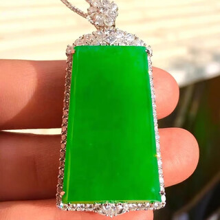 Songdu jade wushi brand pendant ice-grown green yang green jade pendant men's and women's diamond-inlaid jade treatment s925 silver inlay