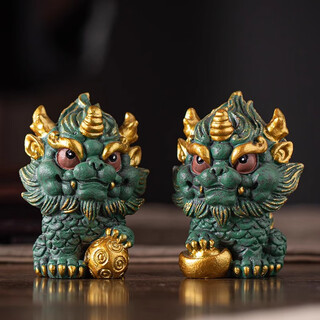 Bossy forbidden city style, cultural creation, national trend, lucky beast kirin pair, tea pets, desktop ornaments, creative crafts, business gifts, kirin pair, gift box