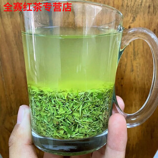 Gannan xinyang maojian tea crushed 2024 new tea mingqian tea broken bud fragments bulk strong fragrance durable tea powder green tea 500g mingqian tea crushed 500g bags (2 bags in total)